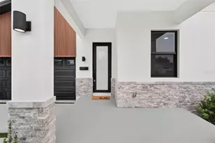 2227 32nd Ave N, Saint Petersburg, FL 33713 - Photo 3