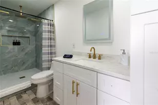 6613 Blue Heron Dr S, Saint Petersburg, FL 33707 - Photo 23