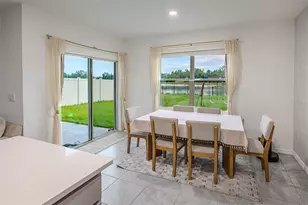 35606 Kinsey Pt, Zephyrhills, FL 33541 - Photo 7