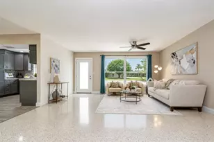 6871 4th St S, Saint Petersburg, FL 33705 - Photo 15