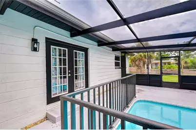 6871 4th Street S, Saint Petersburg, FL 33705 - Photo 7