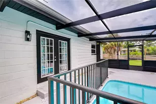 6871 4th St S, Saint Petersburg, FL 33705 - Photo 7