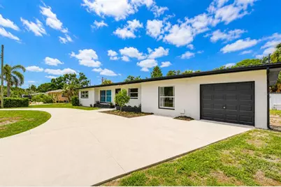 6871 4th Street S, Saint Petersburg, FL 33705 - Photo 5