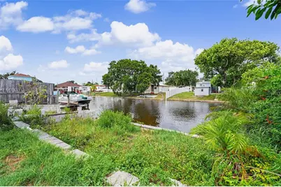 5829 Coventry Drive, Tampa, FL 33615 - Photo 29