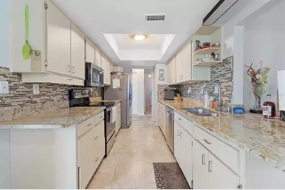 2023 El Rancho Drive, Sun City Center, FL 33573 - Photo 35