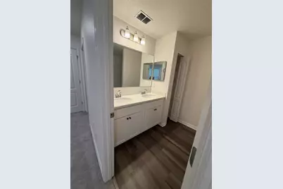 4743 Deer Track Street, Tampa, FL 33610 - Photo 15