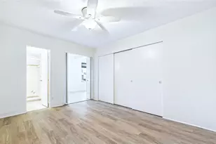 2454 Australia Way E, Clearwater, FL 33763 - Photo 35
