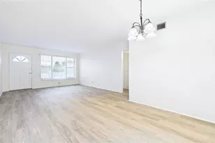 2454 Australia Way E, Clearwater, FL 33763 - Photo 13