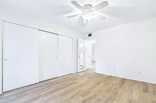 2454 Australia Way E, Clearwater, FL 33763 - Photo 33