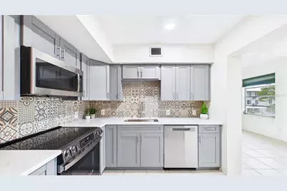 2454 Australia Way E #32, Clearwater, FL 33763 - Photo 17