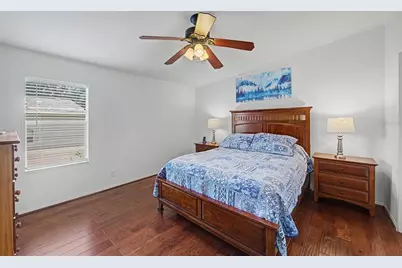 37719 Newal Avenue, Zephyrhills, FL 33542 - Photo 17