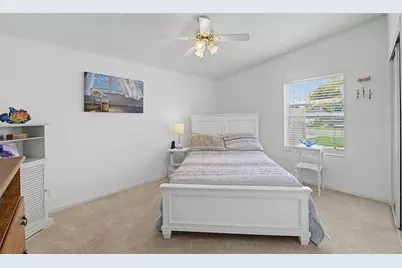 37719 Newal Avenue, Zephyrhills, FL 33542 - Photo 21