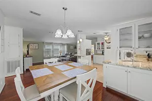 37719 Newal Ave, Zephyrhills, FL 33542 - Photo 11