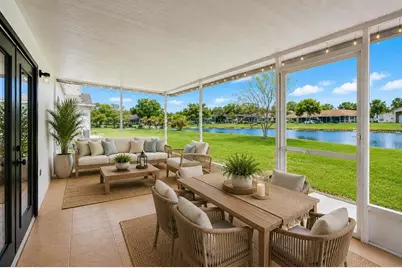 12928 Kings Lake Drive, Gibsonton, FL 33534 - Photo 11