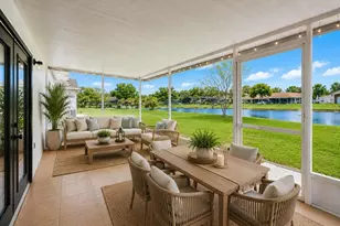 12928 Kings Lake Dr, Gibsonton, FL 33534 - Photo 11