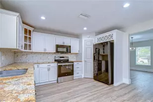 12928 Kings Lake Dr, Gibsonton, FL 33534 - Photo 21