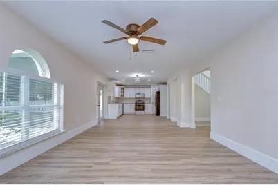 12928 Kings Lake Drive, Gibsonton, FL 33534 - Photo 25