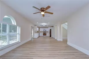 12928 Kings Lake Dr, Gibsonton, FL 33534 - Photo 25