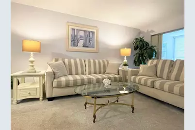 5880 38th Avenue N #206, Saint Petersburg, FL 33710 - Photo 3