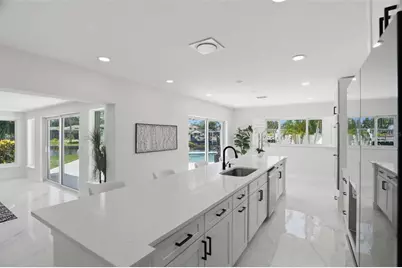 5101 Dover Street NE, Saint Petersburg, FL 33703 - Photo 5