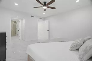 5101 Dover St NE, Saint Petersburg, FL 33703 - Photo 25