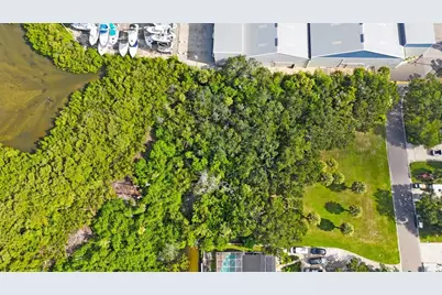 145th Lane, Largo, FL 33774 - Photo 17