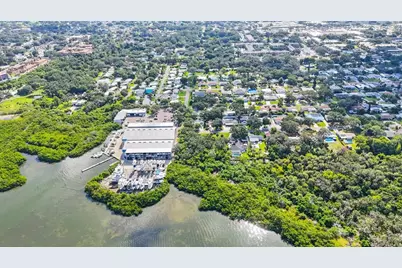 145th Lane, Largo, FL 33774 - Photo 19
