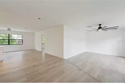 8081 Wooden Drive, Spring Hill, FL 34606 - Photo 11