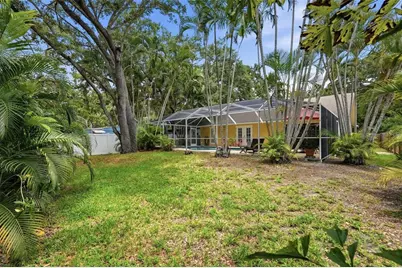 4989 162nd Avenue N, Clearwater, FL 33760 - Photo 9