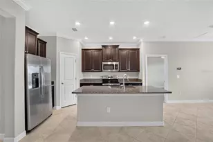 9930 Ivory Dr, Ruskin, FL 33573 - Photo 17