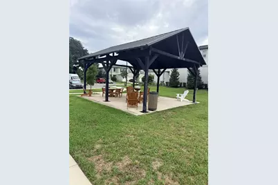 36434 Garden Wall Way, Zephyrhills, FL 33541 - Photo 19