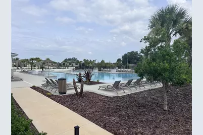 36434 Garden Wall Way, Zephyrhills, FL 33541 - Photo 17