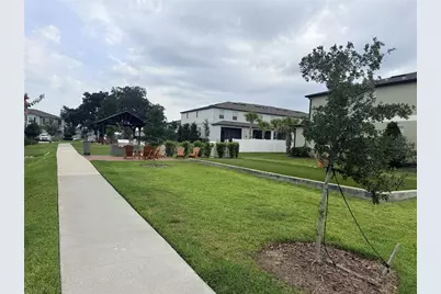 36434 Garden Wall Way, Zephyrhills, FL 33541 - Photo 25