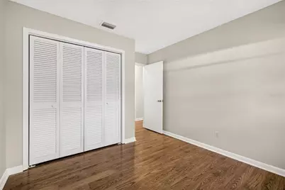 10918 Gillette Avenue, Tampa, FL 33617 - Photo 39