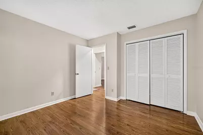 10918 Gillette Avenue, Tampa, FL 33617 - Photo 41