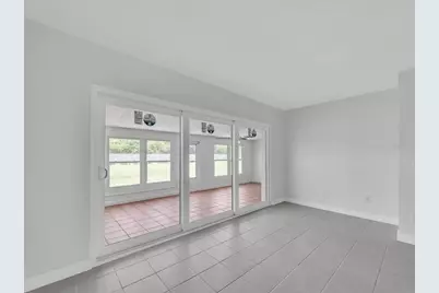 295 Boca Ciega Point Boulevard N, Saint Petersburg, FL 33708 - Photo 29