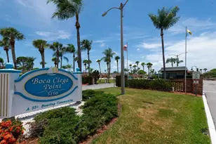 295 Boca Ciega Point Blvd N, Saint Petersburg, FL 33708 - Photo 27