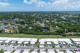 295 Boca Ciega Point Blvd N, Saint Petersburg, FL 33708 - Photo 47