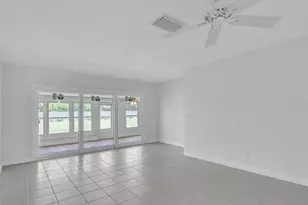 295 Boca Ciega Point Blvd N, Saint Petersburg, FL 33708 - Photo 31