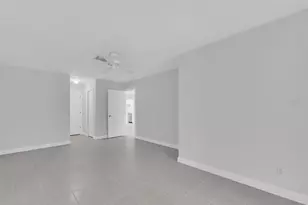 295 Boca Ciega Point Blvd N, Saint Petersburg, FL 33708 - Photo 37