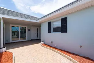 295 Boca Ciega Point Blvd N, Saint Petersburg, FL 33708 - Photo 51