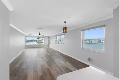 6075 Shore Boulevard S #315, Gulfport, FL 33707 - Photo 9