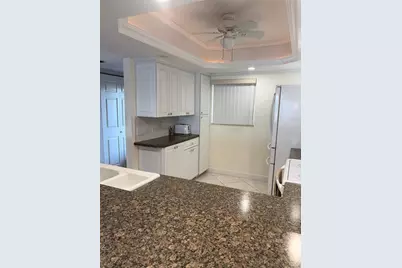 895 S Gulfview Boulevard #303, Clearwater Beach, FL 33767 - Photo 5