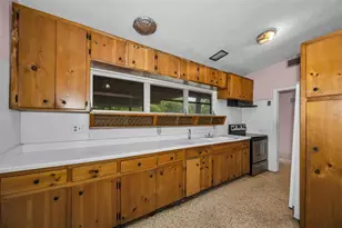 509 Broxburn Ave, Tampa, FL 33617 - Photo 15