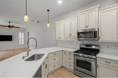 18115 Regents Square Drive, Tampa, FL 33647 - Photo 25