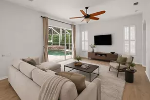 18115 Regents Square Dr, Tampa, FL 33647 - Photo 19