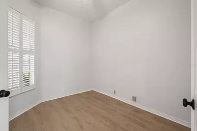 18115 Regents Square Drive, Tampa, FL 33647 - Photo 15