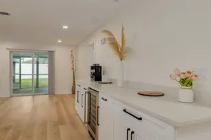 2065 Envoy Ct, Clearwater, FL 33764 - Photo 5