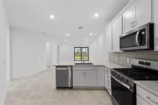 14232 Eagle Branch Dr, Nokomis, FL 34275 - Photo 17