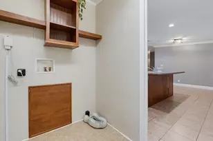 2516 Mobilaire Dr, Lutz, FL 33559 - Photo 39
